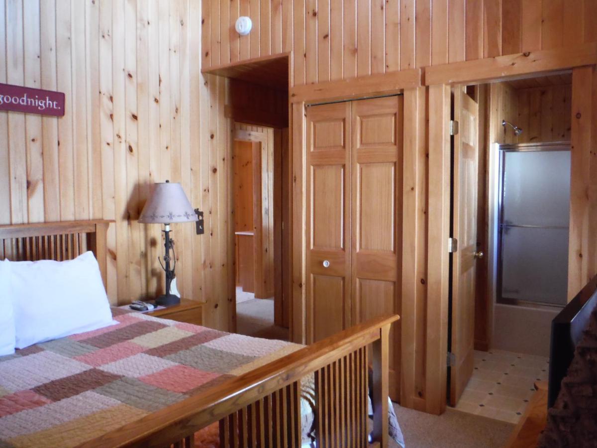 Rangeley Lake Resort A Ramada By Wyndham Экстерьер фото
